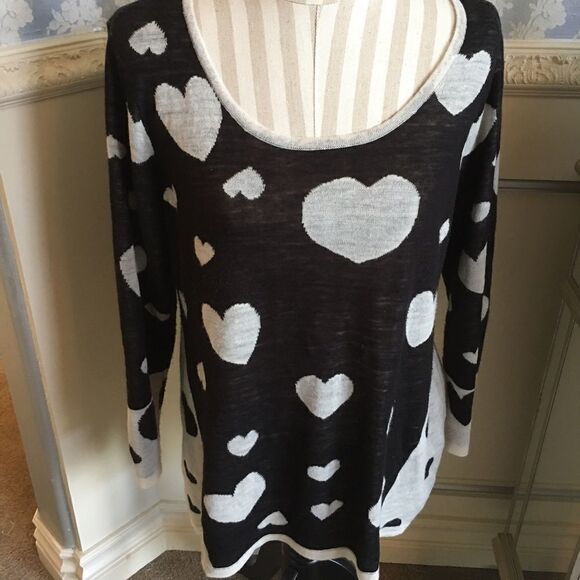 Heart Light Sweater!  - Picture 1 of 12